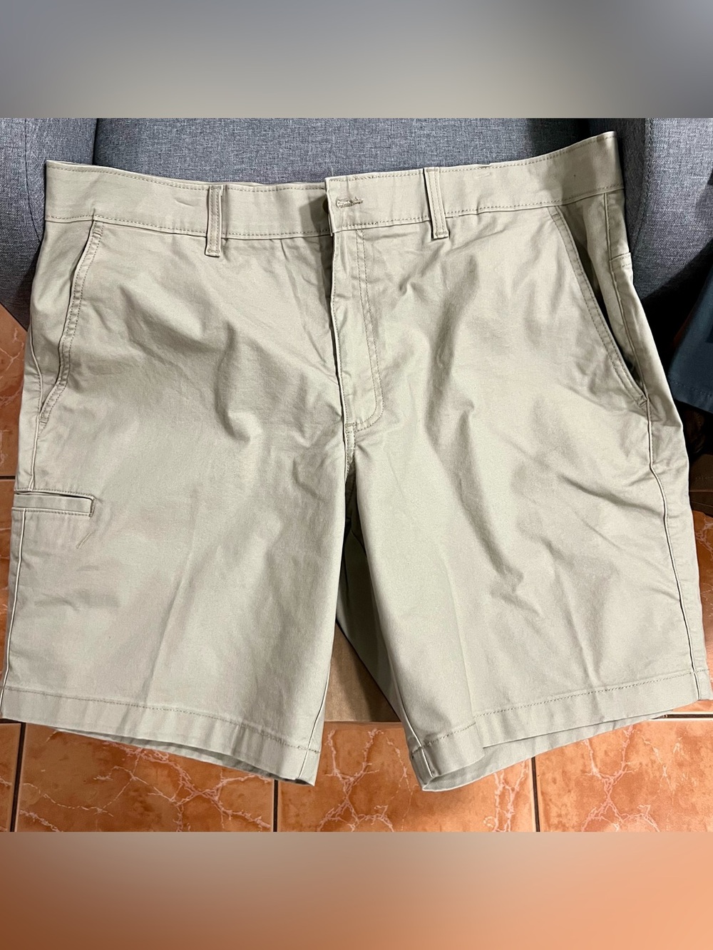 Brahma Men's Relaxed Fit Canvas Shorts Color Beige Khaki. Big size 42 -Inseam 9”